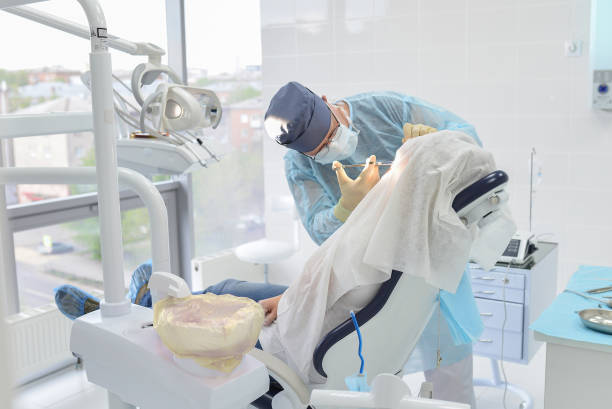 Best Emergency Tooth Extraction in East Moline, IL